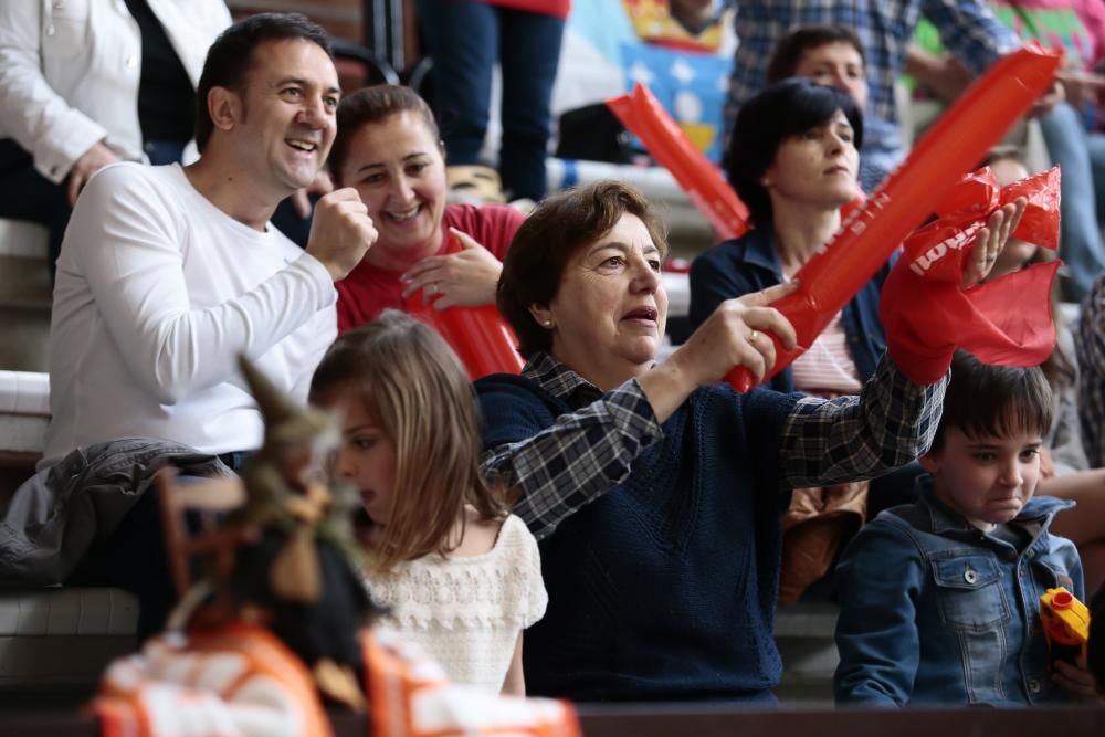 Alegría en las louriñanas, que celebraron el pase a la finalísima por todo lo alto tras eliminar al Gijón.