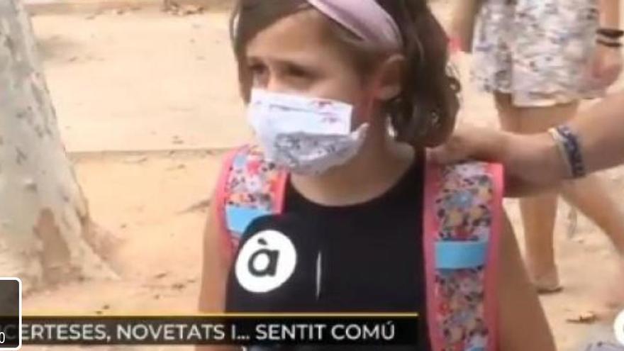 &quot;Es mejor que morirse&quot;, la respuesta de una niña sobre las mascarillas que encandila a las redes