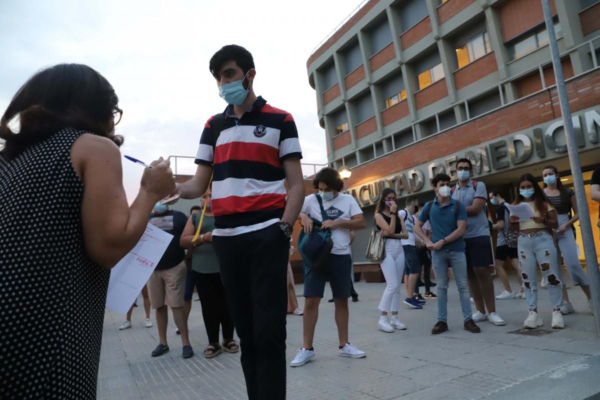 Las imágenes de la PEvAU de septiembre: 731 estudiantes se examinan en Córdoba