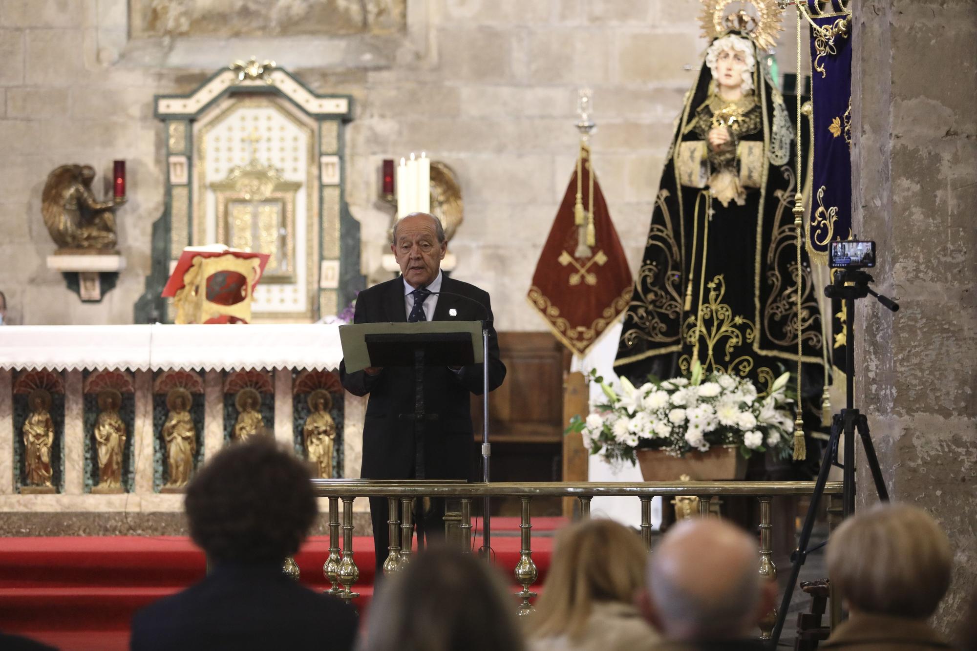 EN IMÁGENES: El pregón en San Nicolás de Bari abre la Semana Santa de Avilés