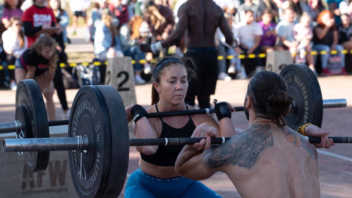 La primera edici n de los Som Games de CrossFit re ne a m s de 600