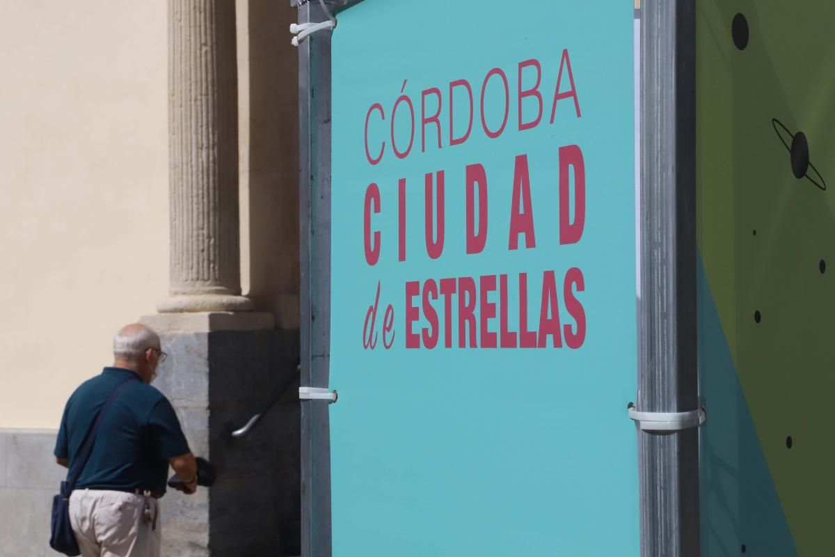 'Córdoba ciudad de estrellas', de Lucía del Pino y  'Guitarras al aire' de Miguel Ángel Moreno