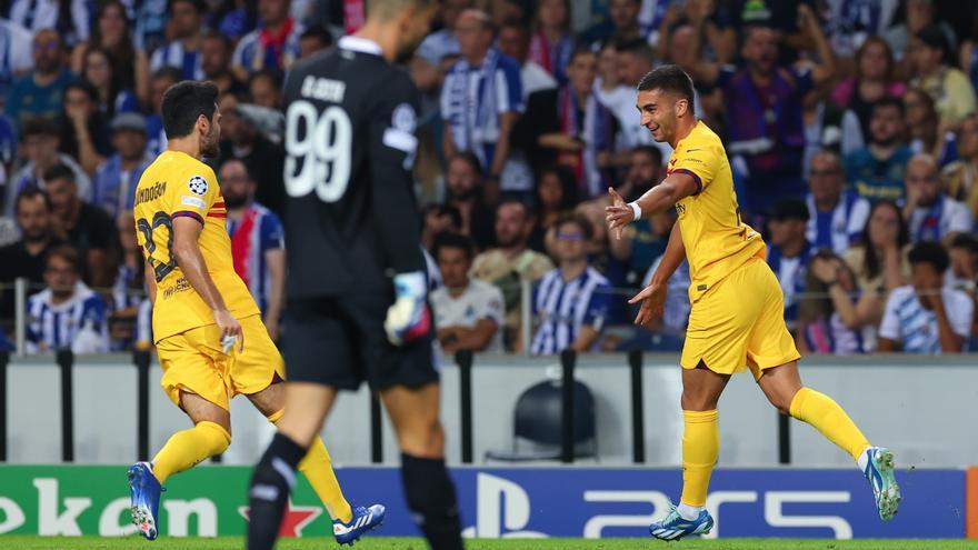 Porto - FC Barcelona | El gol de Ferrán Torres