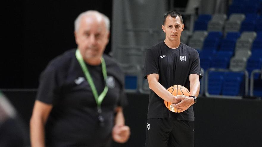 Esta es la principal razón por la que el Unicaja tiene que esperar a octubre para fichar un pívot: media Euroliga sigue buscando un "5"