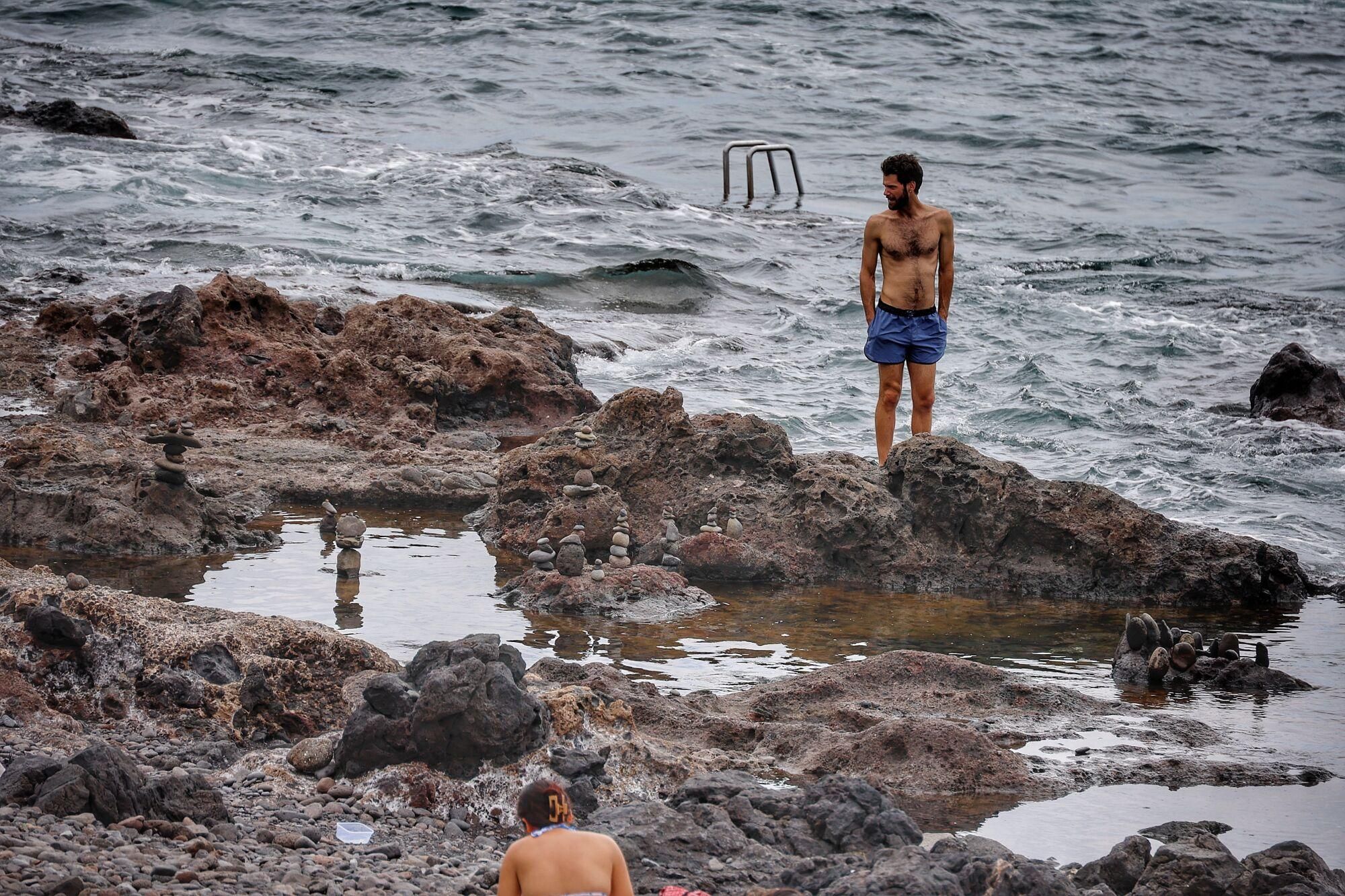 La Punta del Hidalgo: piscina natural y sendero costero