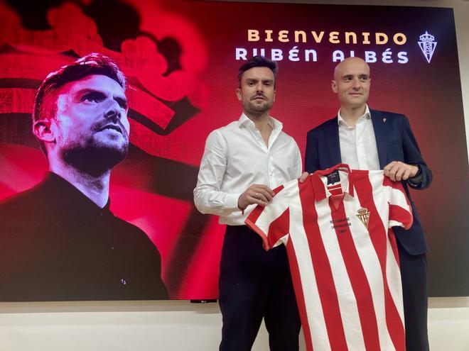Presentación de Rubén Albés como nuevo técnico del Sporting
