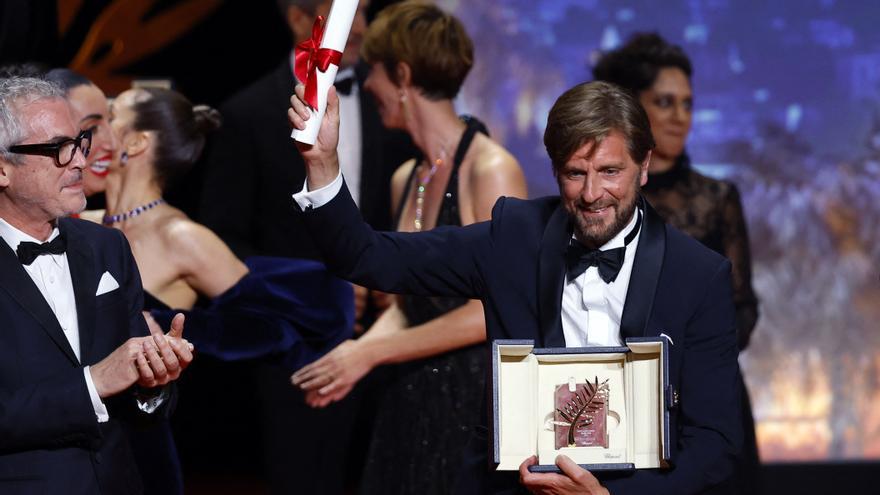 Ruben Östlund gana su segunda Palma de Oro de Cannes con &#039;Triangle of Sadness&#039;