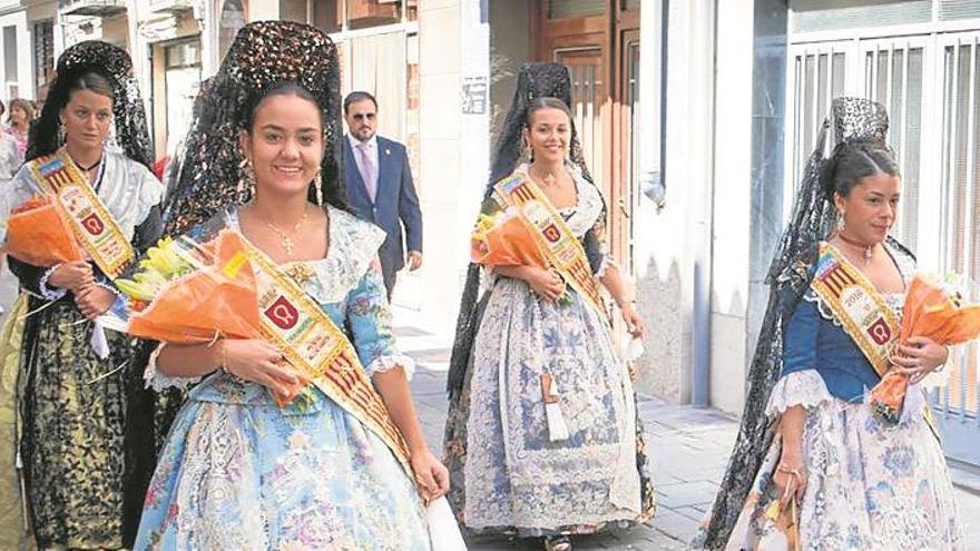 procesión y bailes en honor a la patrona