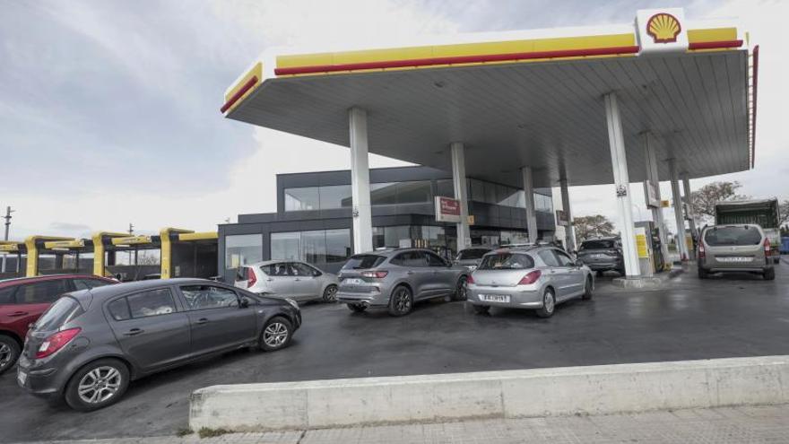 Las empresas de Mallorca ven «absurda» la psicosis en gasolineras y ‘súpers’