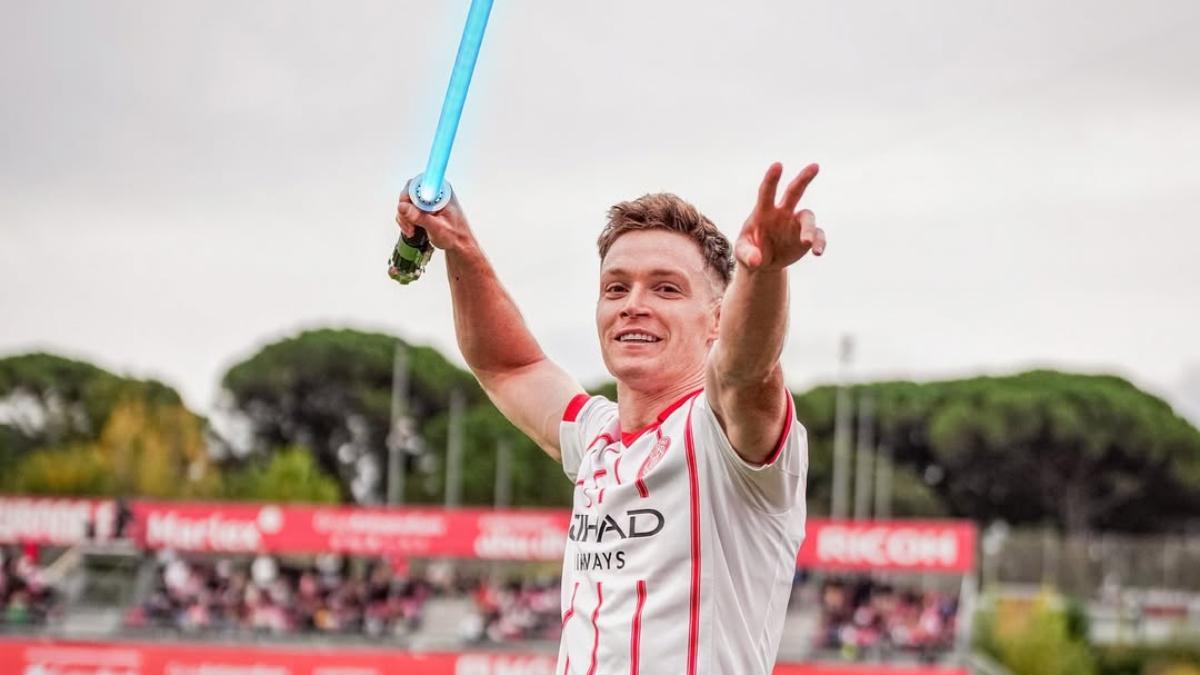 Tsygankov empuña una espada láser siempre que marca