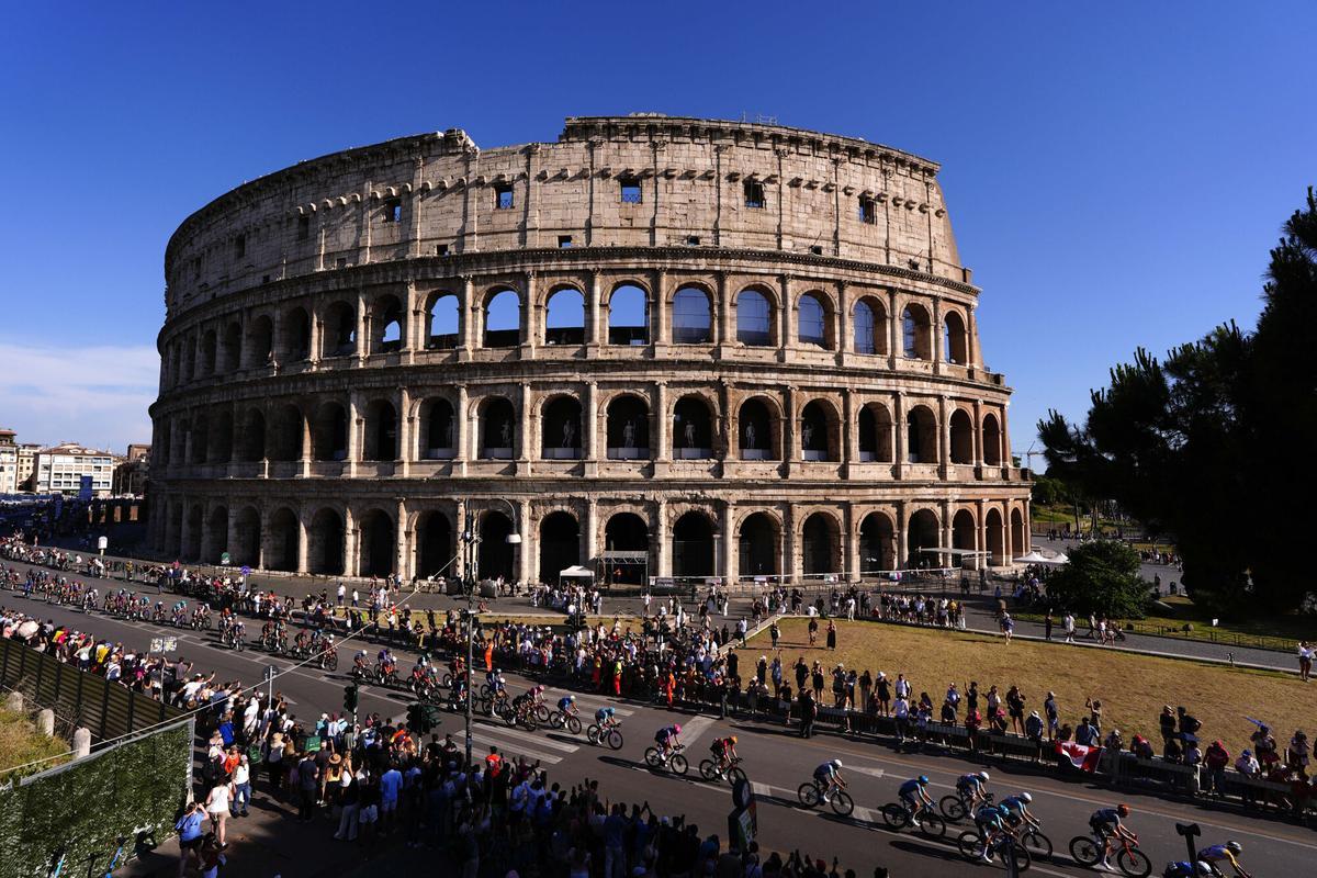 Las mejores imágenes de la 21ª etapa del Giro de Italia.