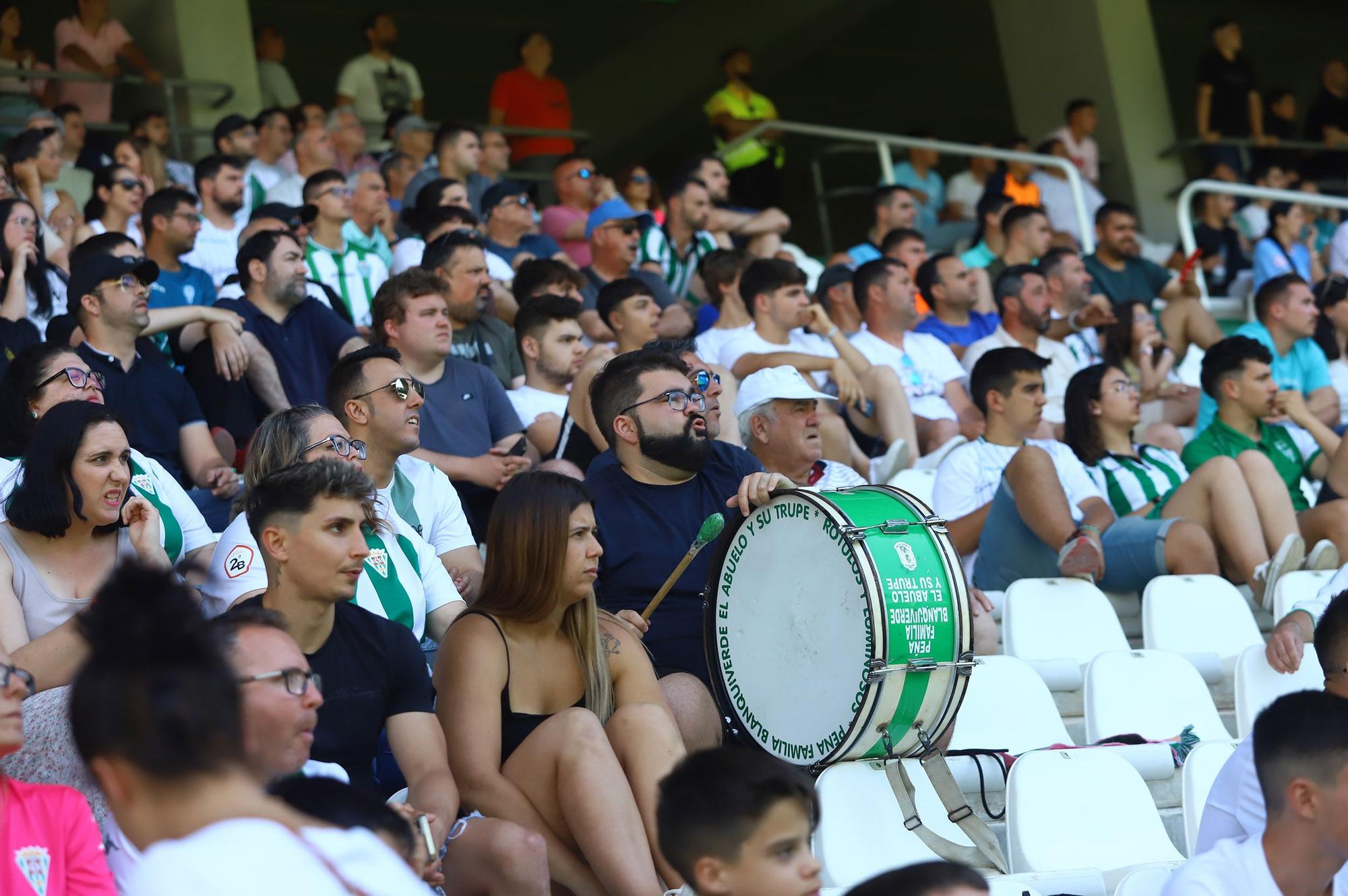 El derbi de play off entre el Córdoba B y el Ciudad de Lucena, en  imágenes