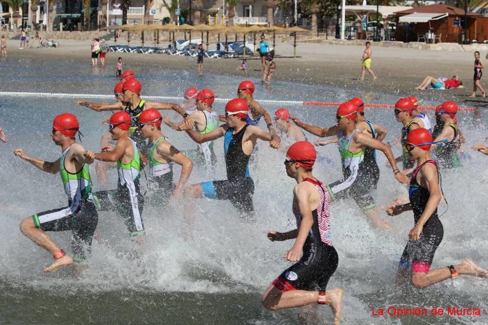 Final de triatlón de Deporte en Edad Escolar