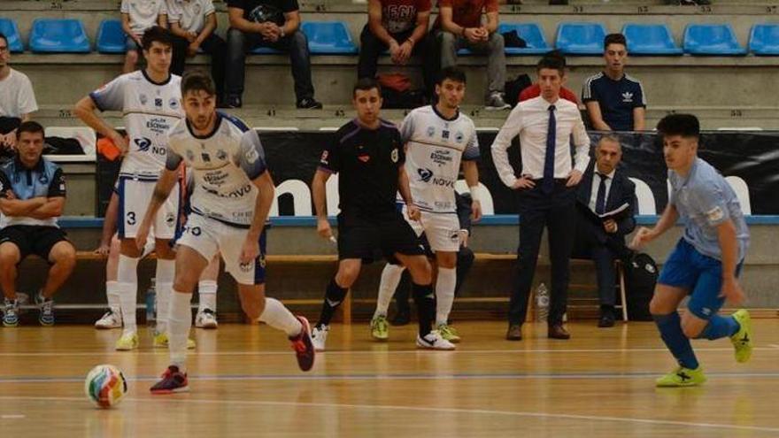 El Bisontes Castellón se estrena con un triunfo en Santiago (0-1)