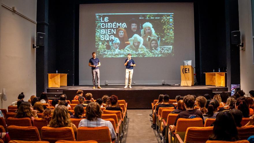 Le Cinéma Bien Sür es una actividad que sirve de antesala a la celebración del Festival de Cine Francés de Málaga. (FCFM)