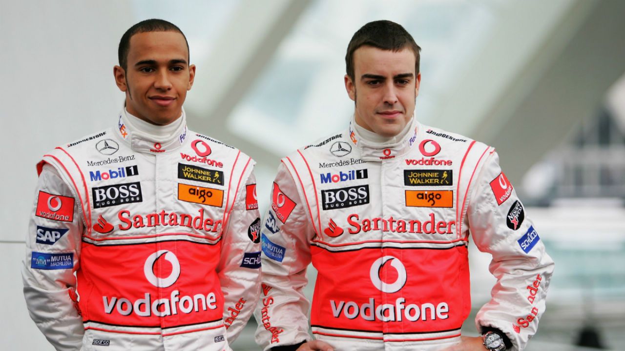 Hamilton y Alonso, en su etapa juntos en McLaren, en 2007