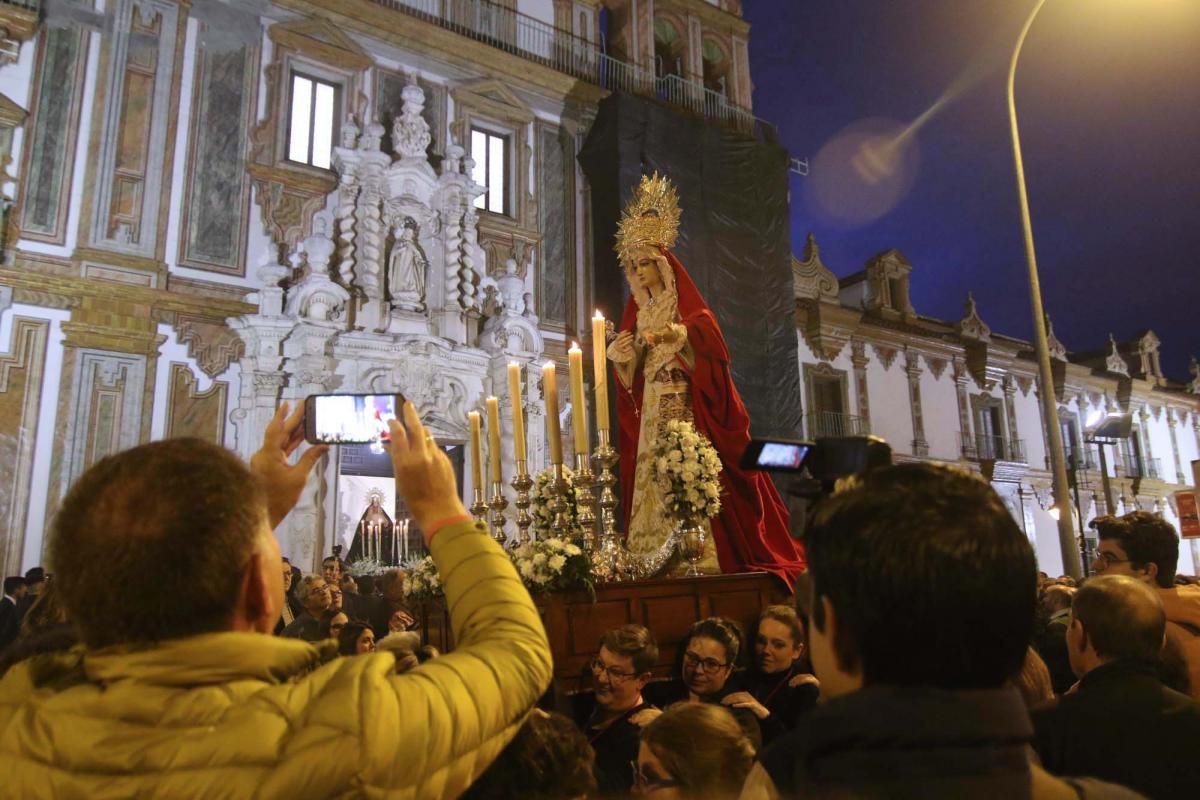 Nueve Vírgenes de Cerrillo recorren las calles de Córdoba