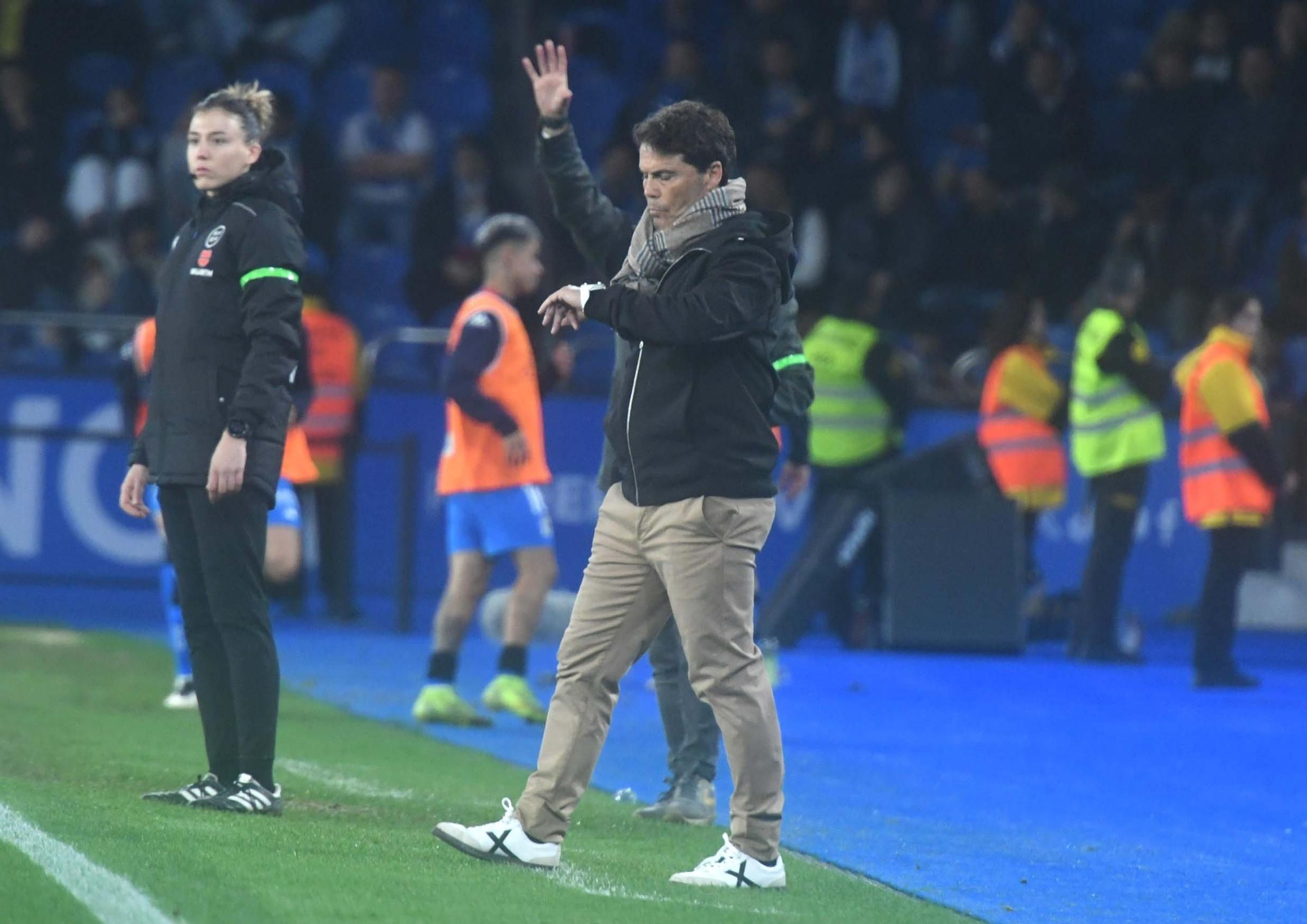 El Deportivo doblega al Almería en Riazor (3-1)