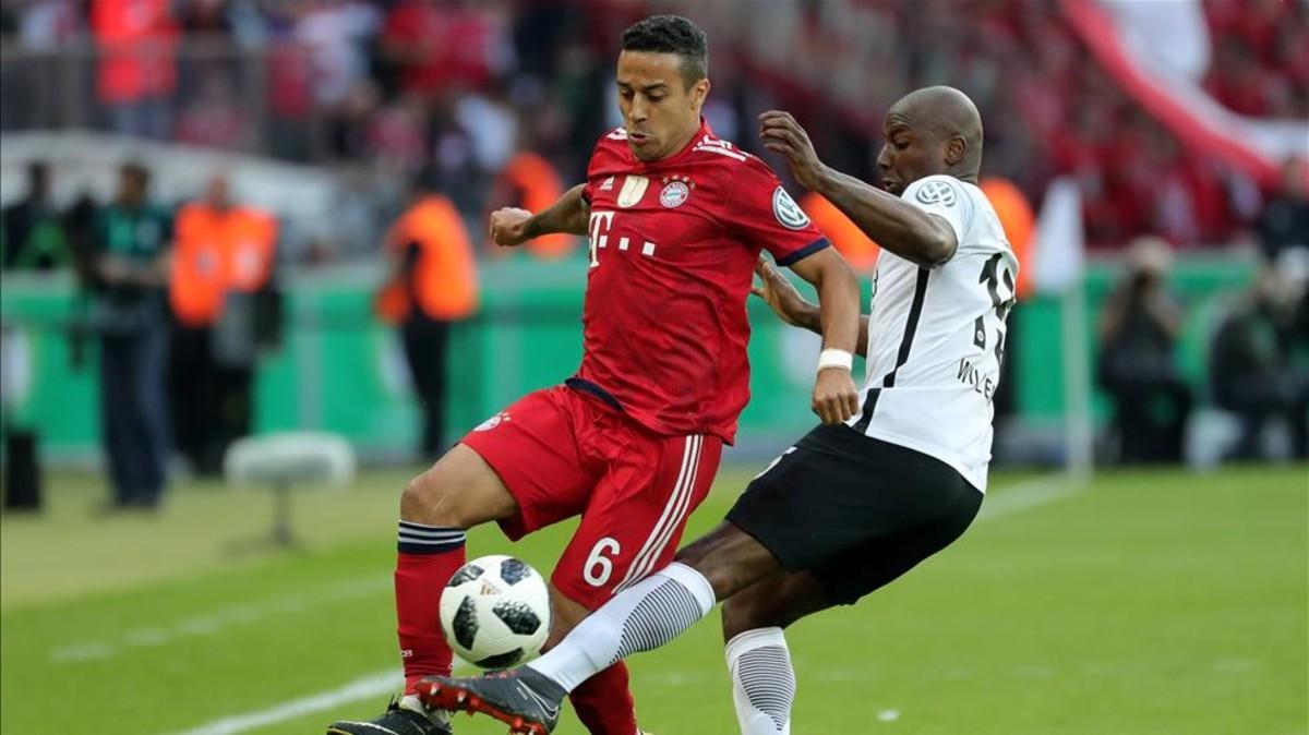 Thiago Alcántara podría salir del Bayern este verano