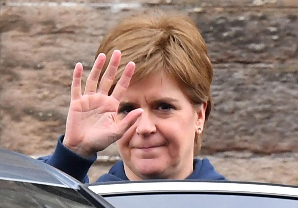 L’adeu de Sturgeon per «sentit del deure»