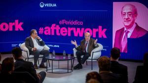 Esteve Camps, presidente delegado de la Fundació Sagrada Família, y, a su izquierda, Albert Sáez, director de EL PERIÓDICO.