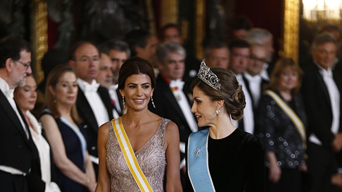 Letizia Ortiz  y Juliana Awada durante la cena de gala celebrada en el Palacio Real