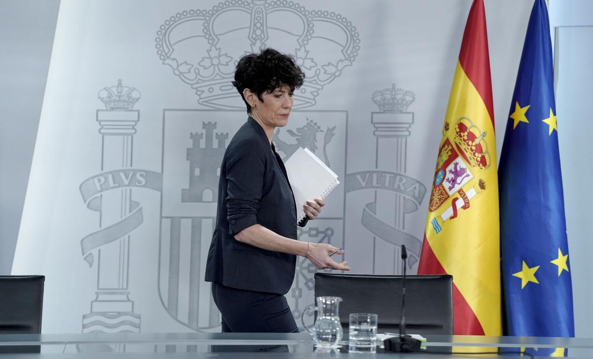 La ministra Portavoz, Elma Saiz, durante su comparecencia este martes tras el Consejo de Ministros.