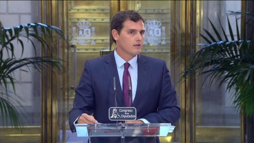 Rivera anuncia que Rajoy acepta las condiciones