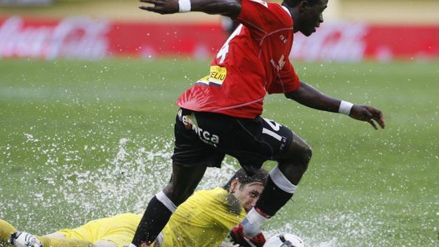 Villarreal y Mallorca firman un empate pasado por agua