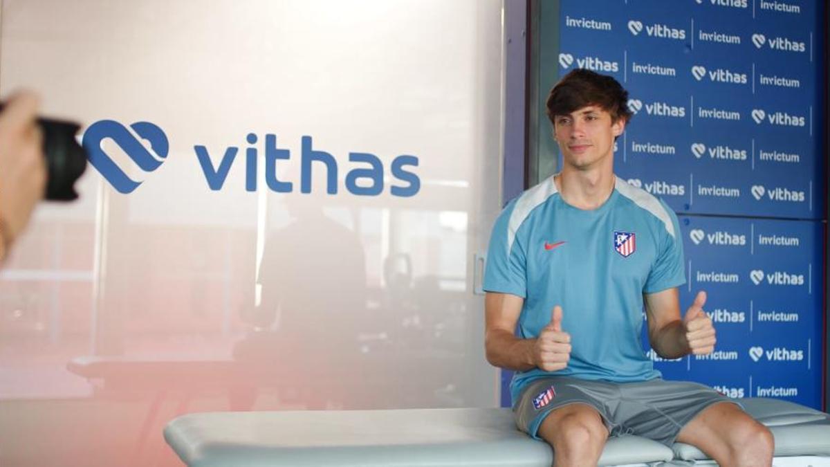 Le Normand ya habla como jugador del Atleti: "Tenemos que luchar por títulos"