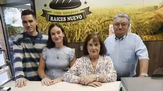 La última panadería de Raíces echa el cierre definitivo tras 36 años de servicio a los vecinos