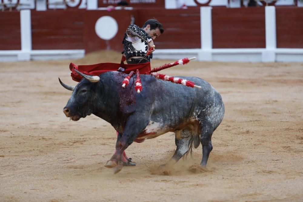 Segunda corrida de toros en El Bibio