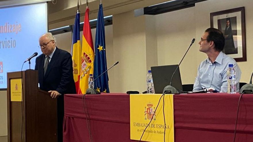 Sierra habló sobre proyectos de ApS en el Principado de Andorra. | SERVICIO ESPECIAL