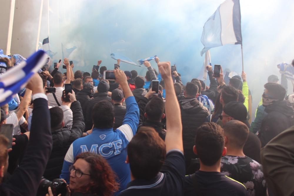 Recibimiento al Málaga CF antes del partido ante el Deportivo