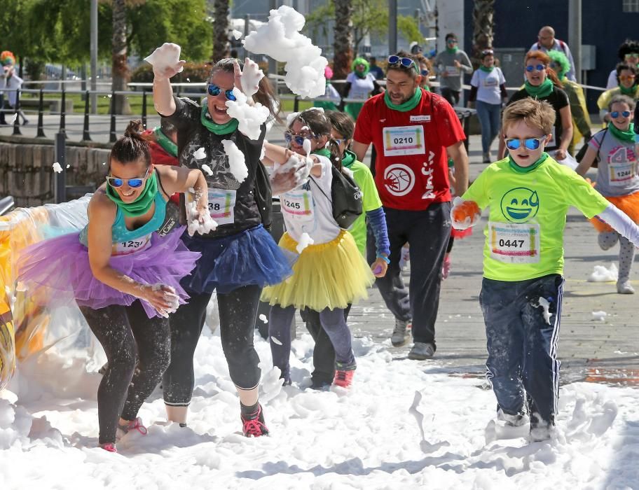 Alrededor de 1.500 personas personas participaron esta mañana en una carrera de obstáculos adaptada para corredores con discapacidad