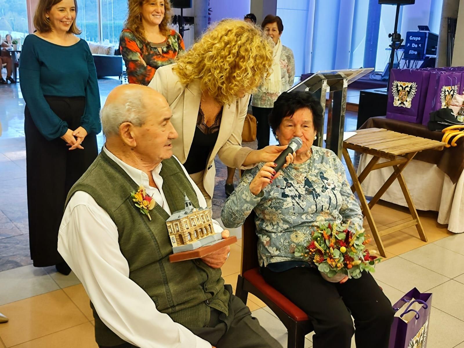 Villaviciosa ya tiene "Abuelos del año": así fue la jornada de la tercera edad