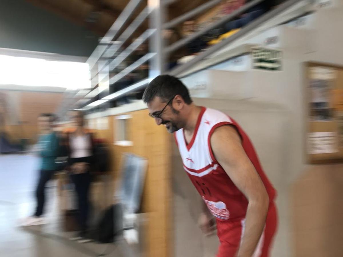 CB La Pobla de Vallbona: Aprender jugando