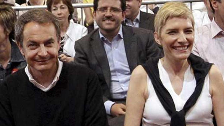 José Luis Rodríguez Zapatero, junto a su esposa.
