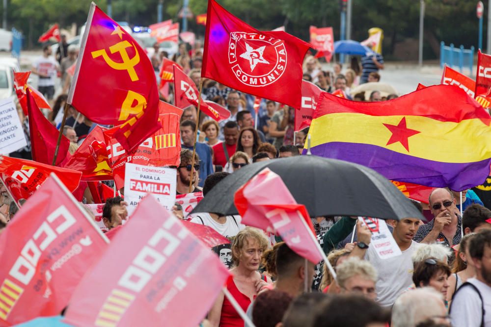 Manifestación contra la apertura del comercio los domingos