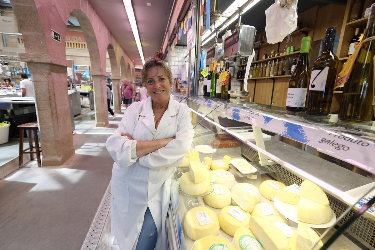 Pontevedra. Mercado de abastos con entrevista a Begoña Laya por el anuncio de obras y su organización