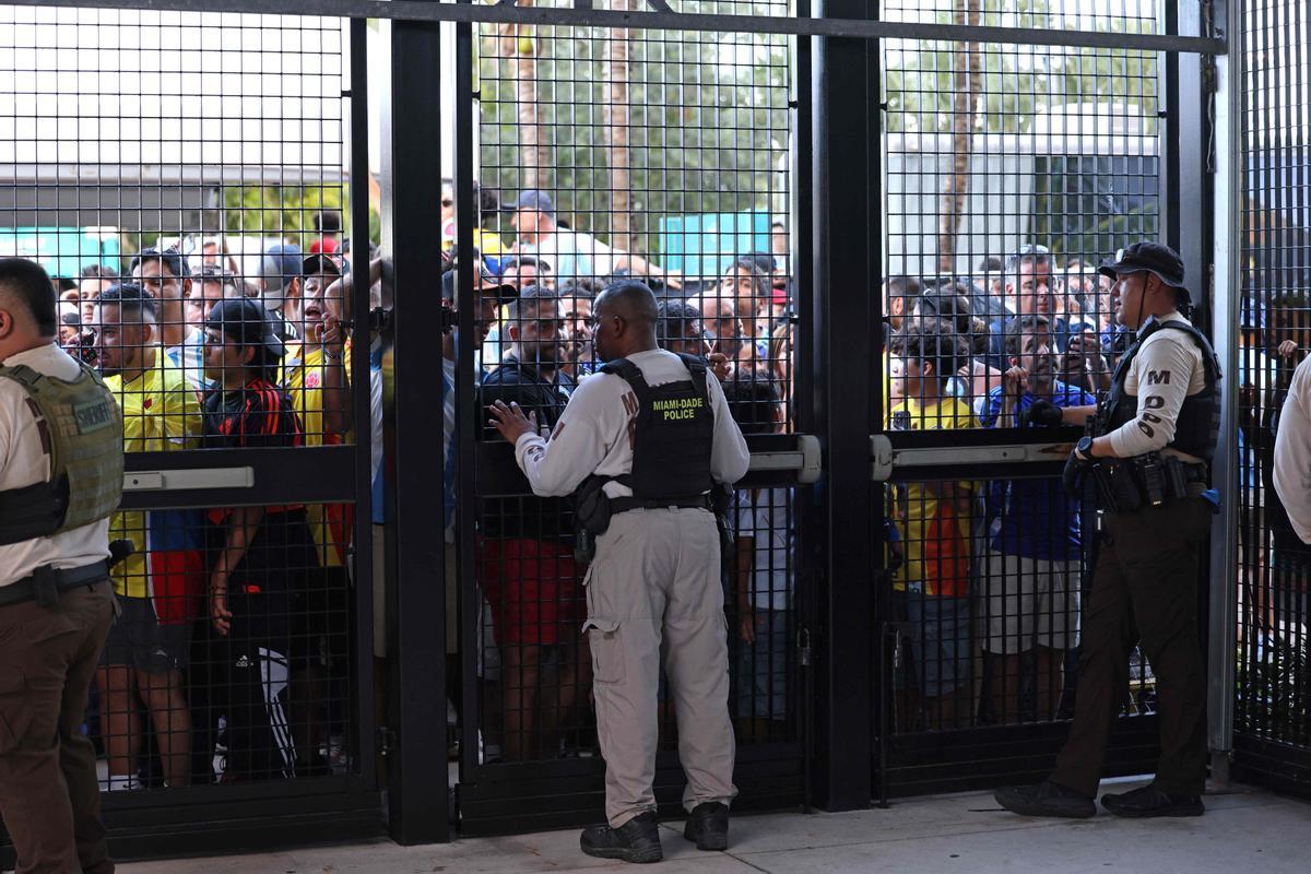 Los incidentes en el estadio de la final de la Copa América