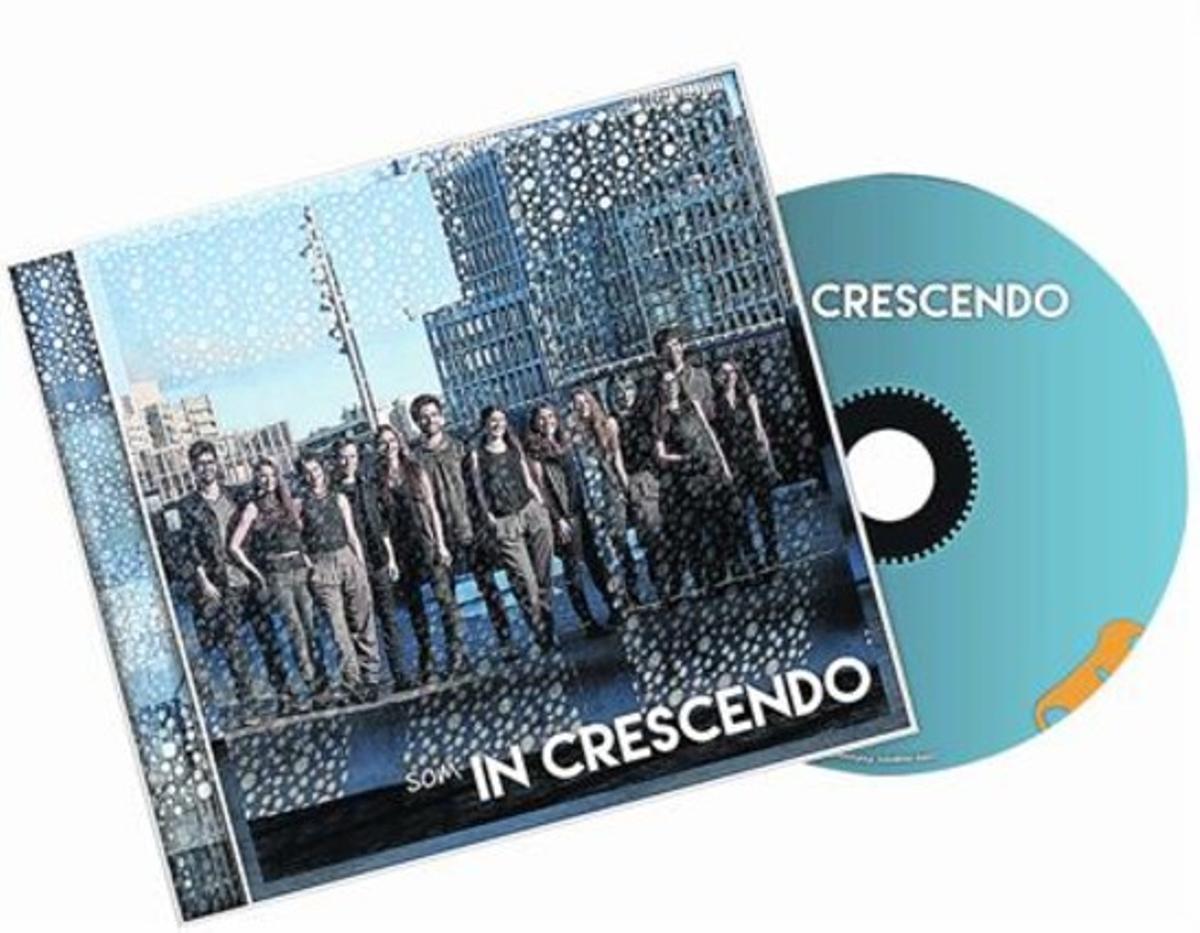 La portada del disc ’Som In Crescendo’, primer treball deles 13 veus delgrup coral. La portada del disc ’Som In Crescendo’, primer treball deles 13 veus delgrup coral.