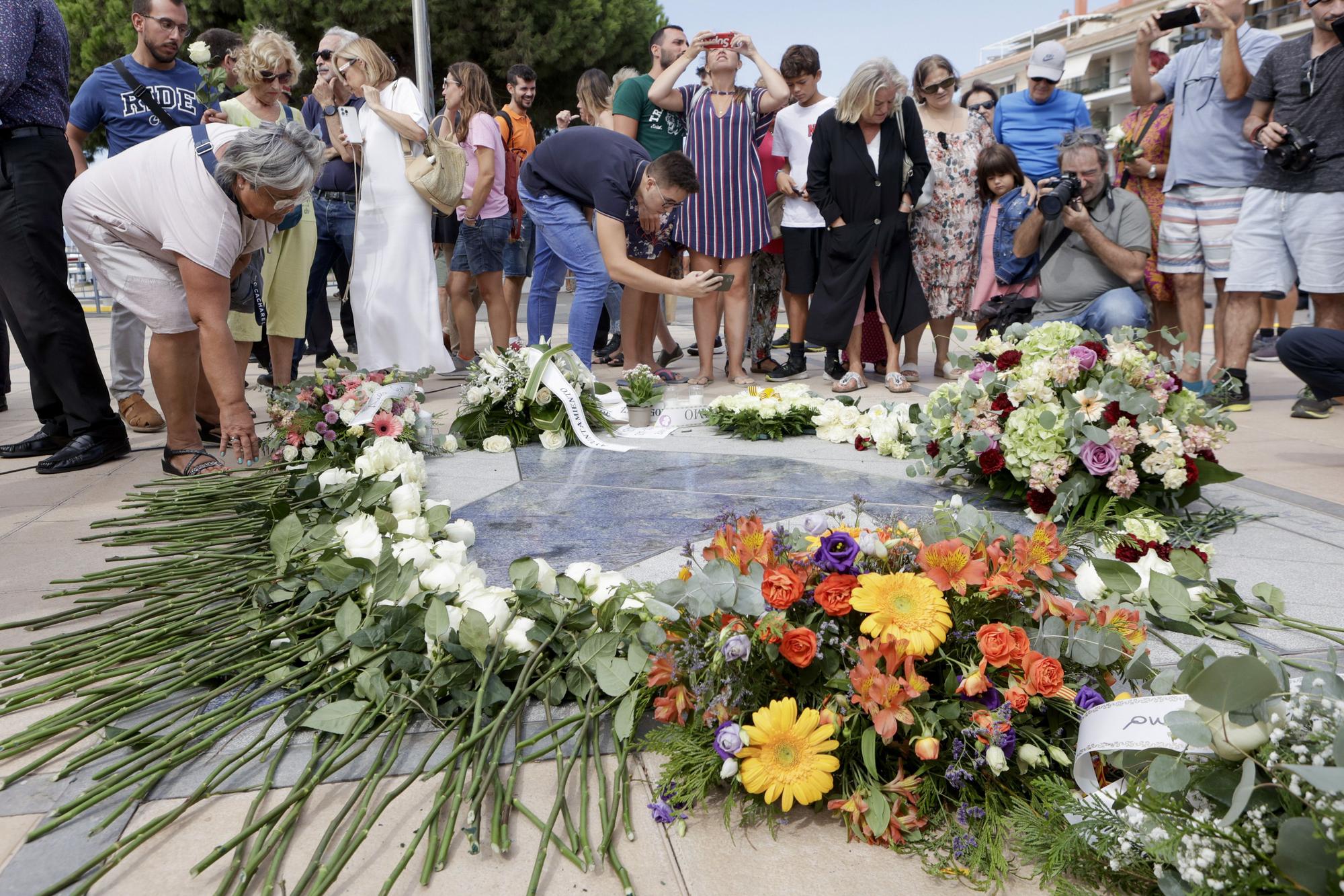 Las fotos del homenaje a las víctimas del 18-A en Cambrils