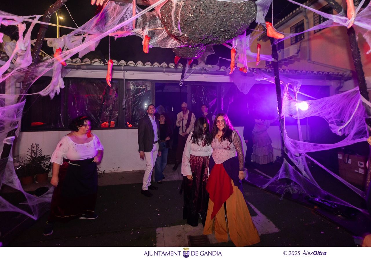 Halloween en el barrio de Corea de Gandia