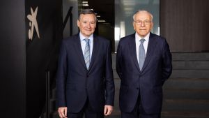 Archivo - El consejero delegado de CriteriaCaixa, Ángel Simón, y el presidente, Isidro Fainé.