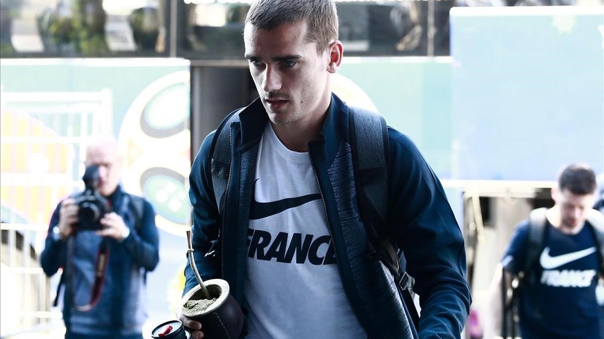 Antoine Griezmann con su mate en el Mundial de Rusia