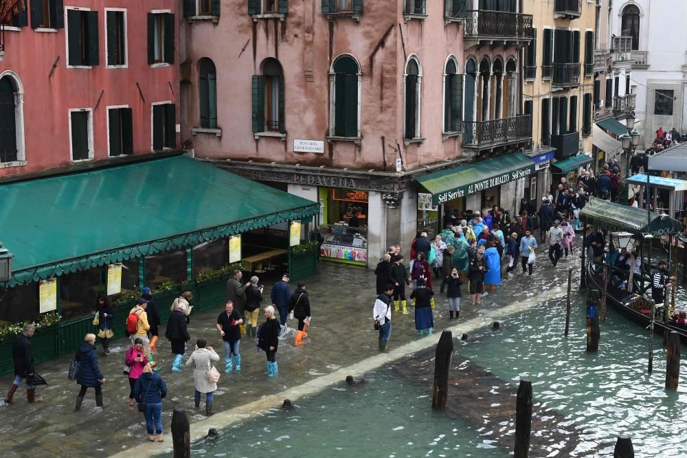 Venecia inundada por el ''acqua alta''