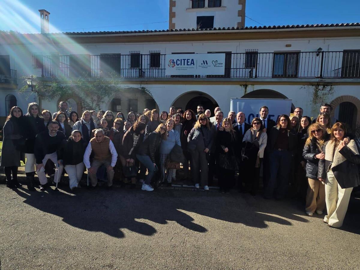 Autismo: entrega de las llaves del complejo de La Vega en Antequera