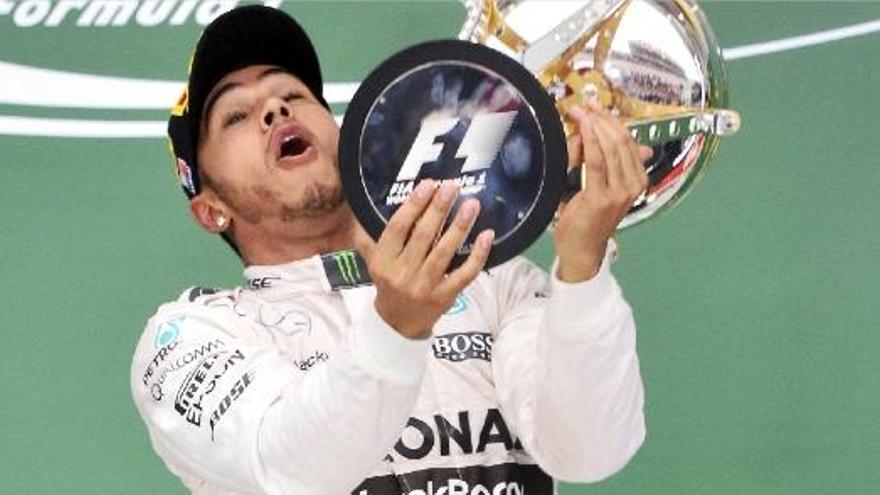 Lewis Hamilton aconsegueix el seu tercer campionat del món