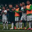 La plantilla del Elche agradece el apoyo a la afición tras la victoria frente al Mallorca.